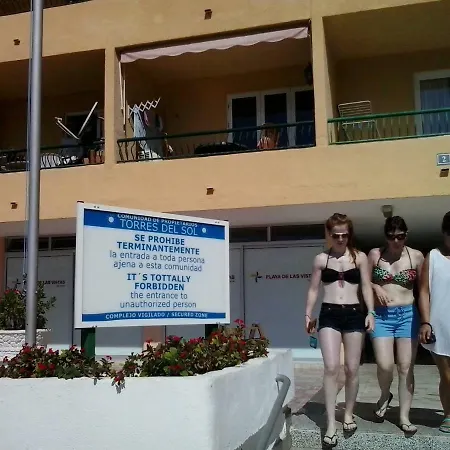 Torres Del Sol Sea View Апартаменты *