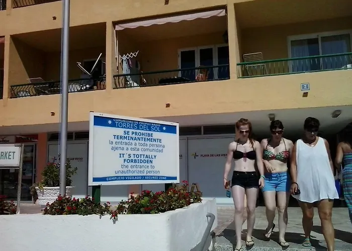 Torres Del Sol Sea View Апартаменты *