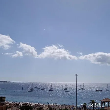 Torres Del Sol Sea View Apartment