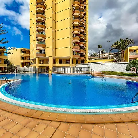 Torres Del Sol Sea View Апартаменты