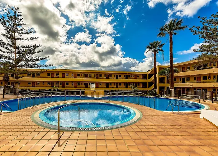 Torres Del Sol Sea View *